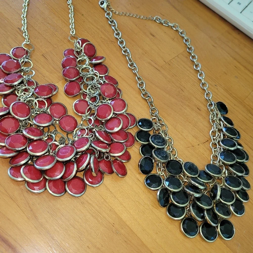 Chunky Faceted Bib Necklace Pair Black Red Cabochon Statement 20 Inch Lot Vtg